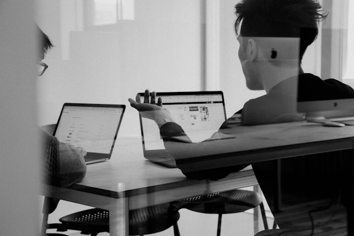Royal Touch Computer TR office and team workspace